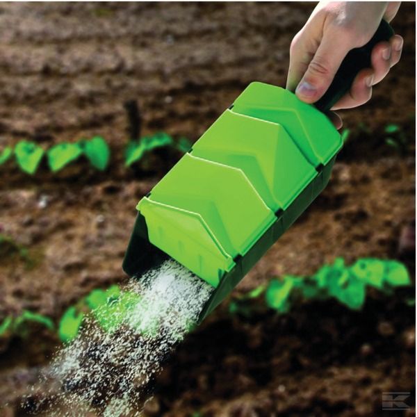 ES19954 Lopatica za rasipanje